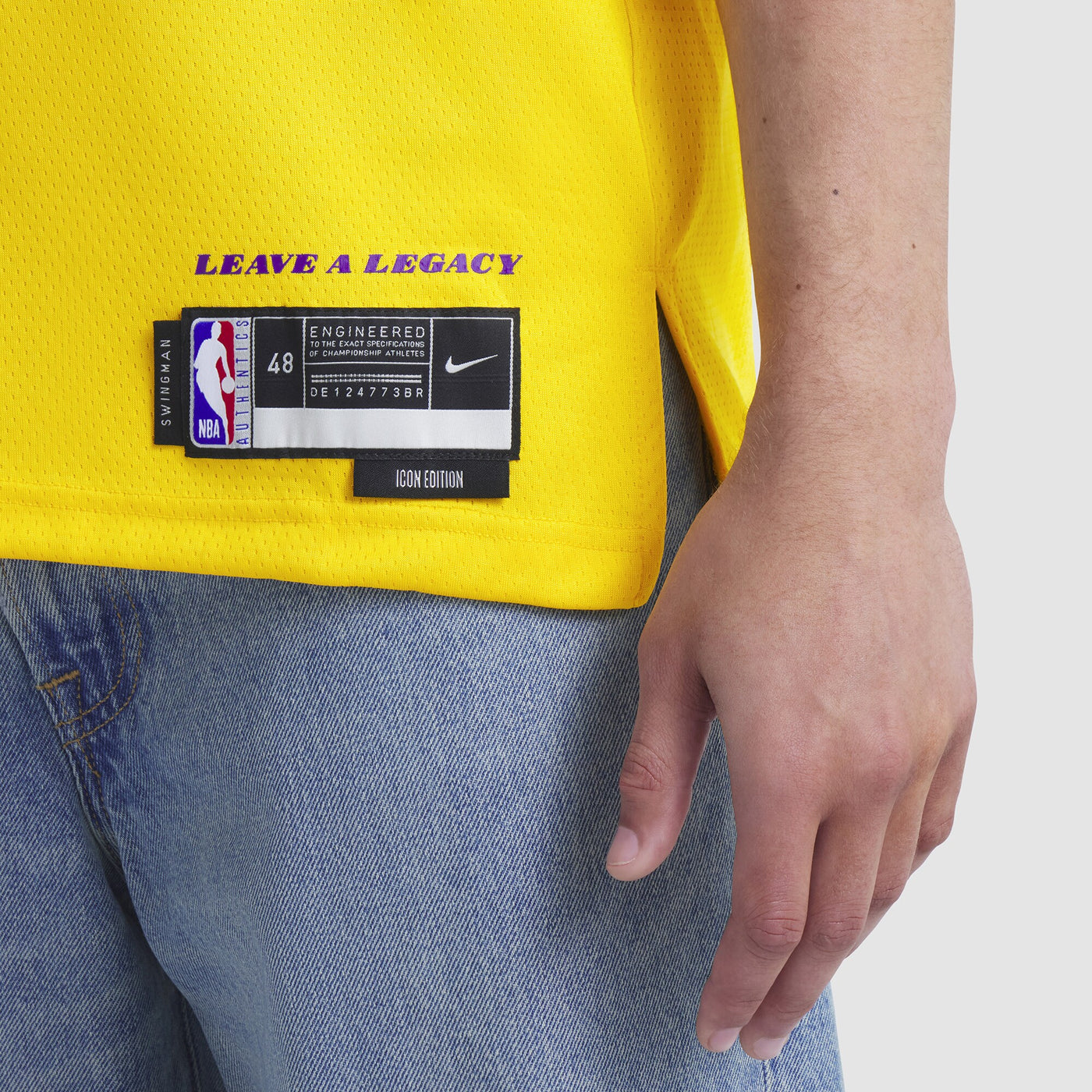 Los Angeles Lakers Nike Icon Swingman Jersey - Lebron James