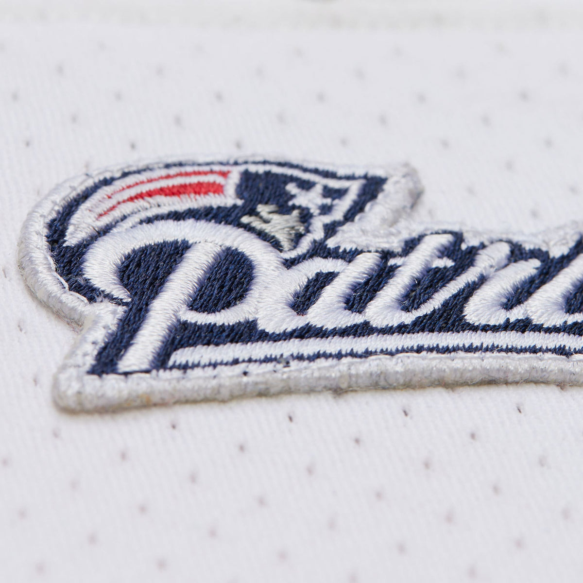 New England Patriots Tom Brady Mitchell & Ness White 2000 Big & Tall Legacy Replica Jersey