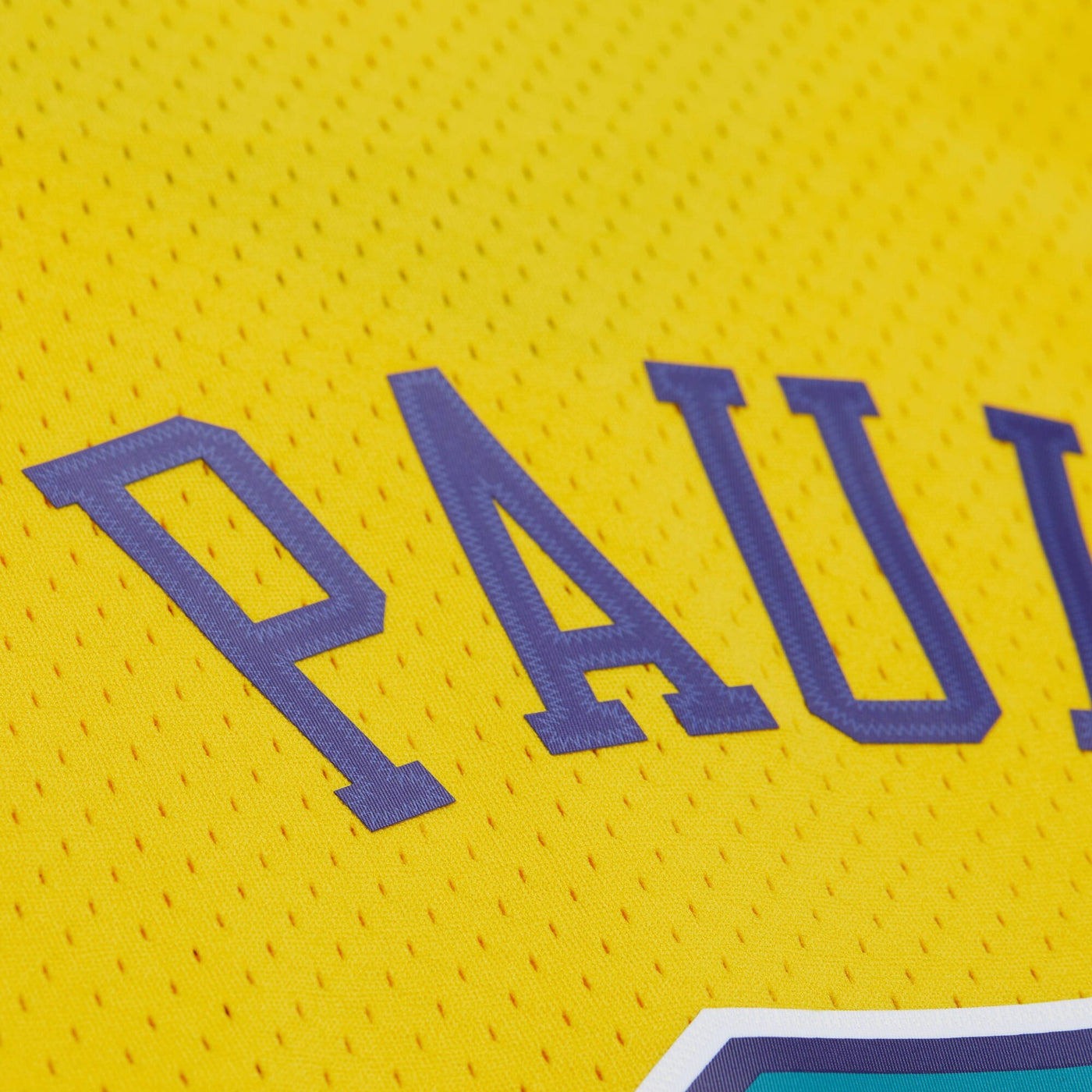 New Orleans Hornets Mitchell & Ness Swingman Jersey - - Chris Paul