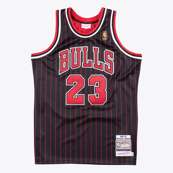 Chicago Bulls Mitchell & Ness Authentic Jersey Alternate Michael Jordan 1996-97