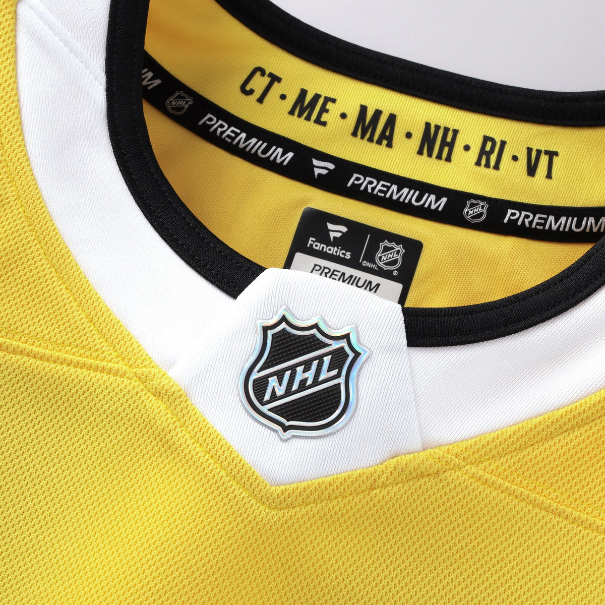 Boston Bruins Fanatics Gold 2026 NHL Stadium Series Premium Jersey