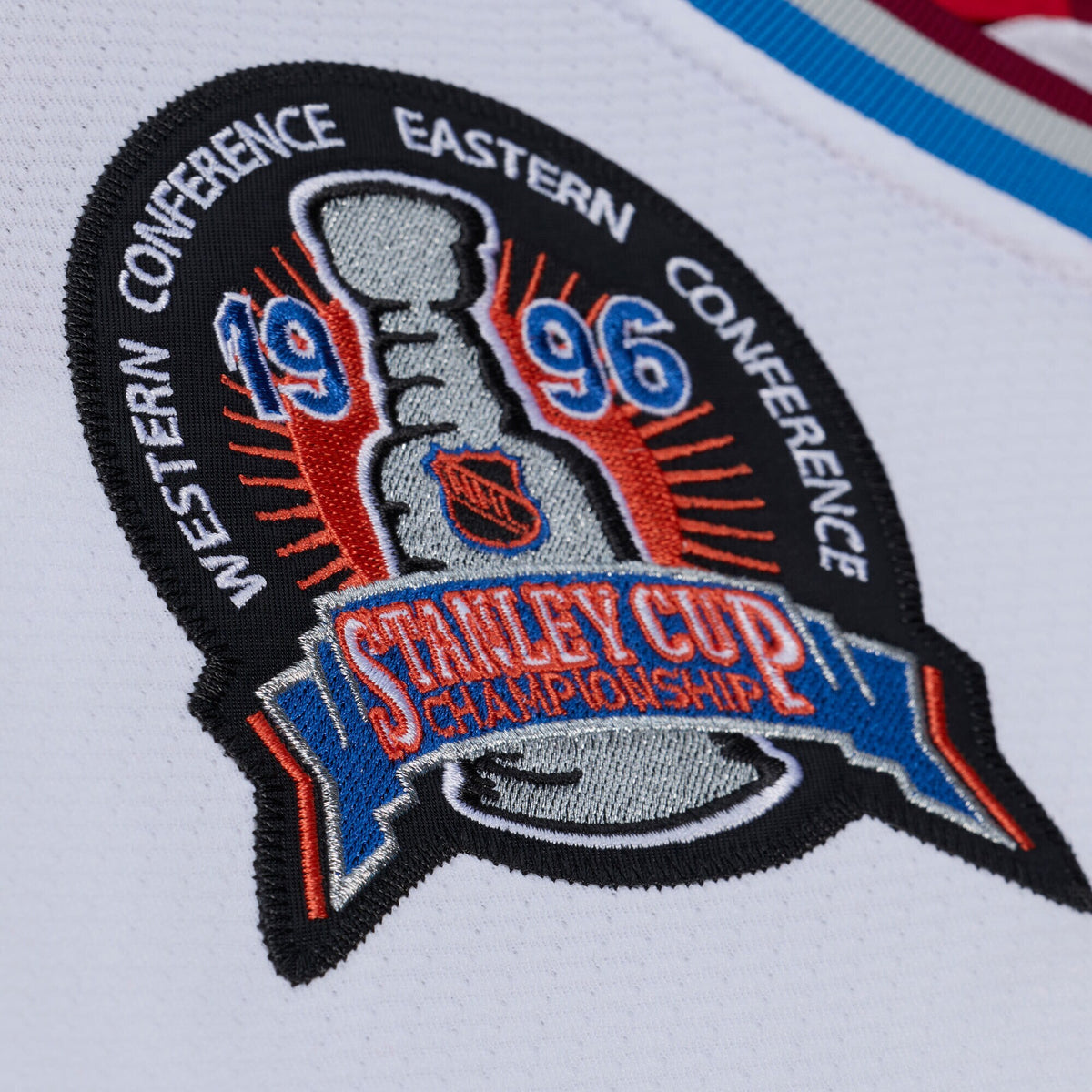 Colorado Avalanche Joe Sakic Mitchell & Ness White 1995 Power Play Jersey