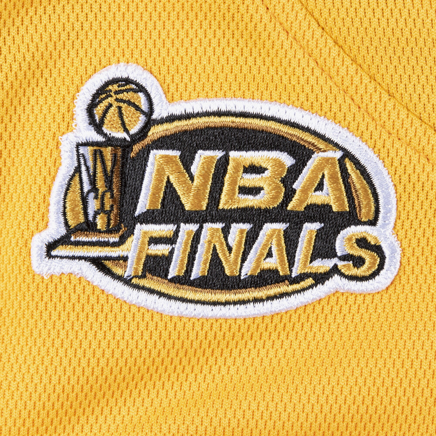Los Angeles Lakers Mitchell & Ness 1999-00 Home Finals Authentic Jersey - Light Gold