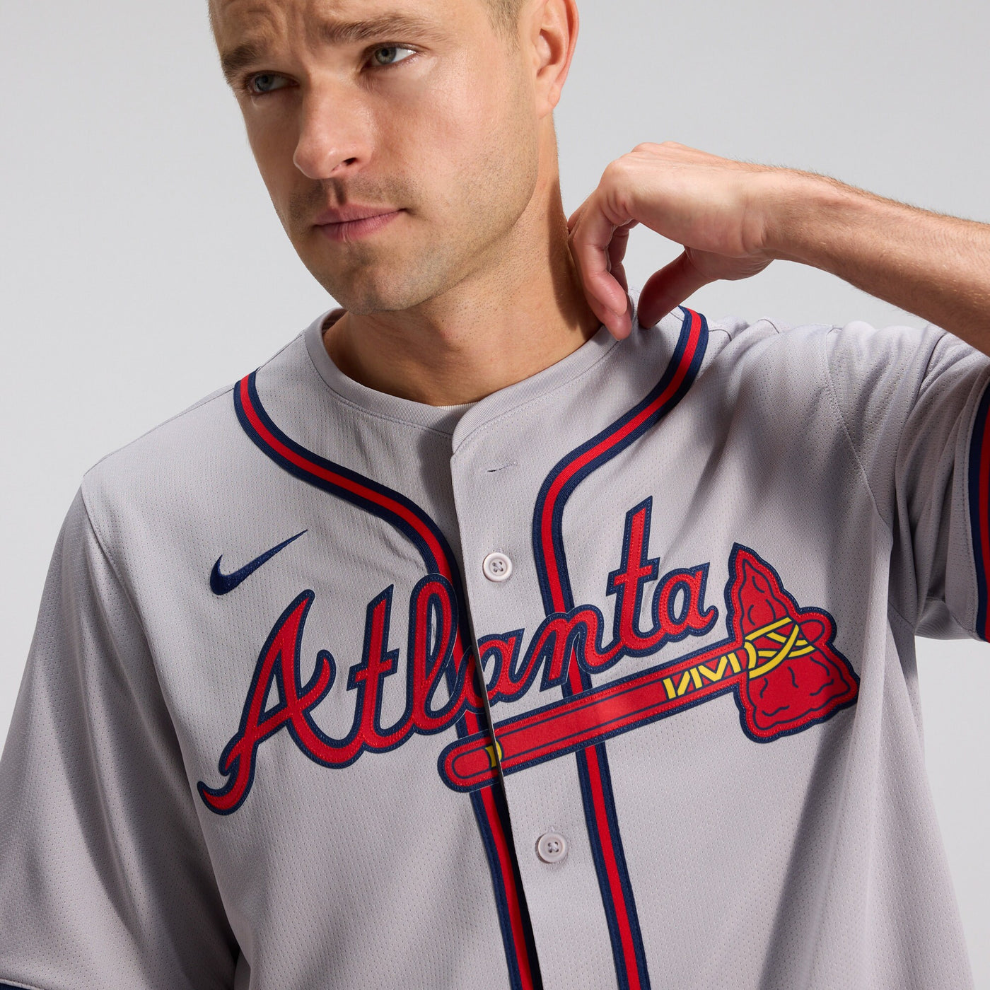 Atlanta Braves Ozzie Albies Nike Gray Road Limited Player Jersey