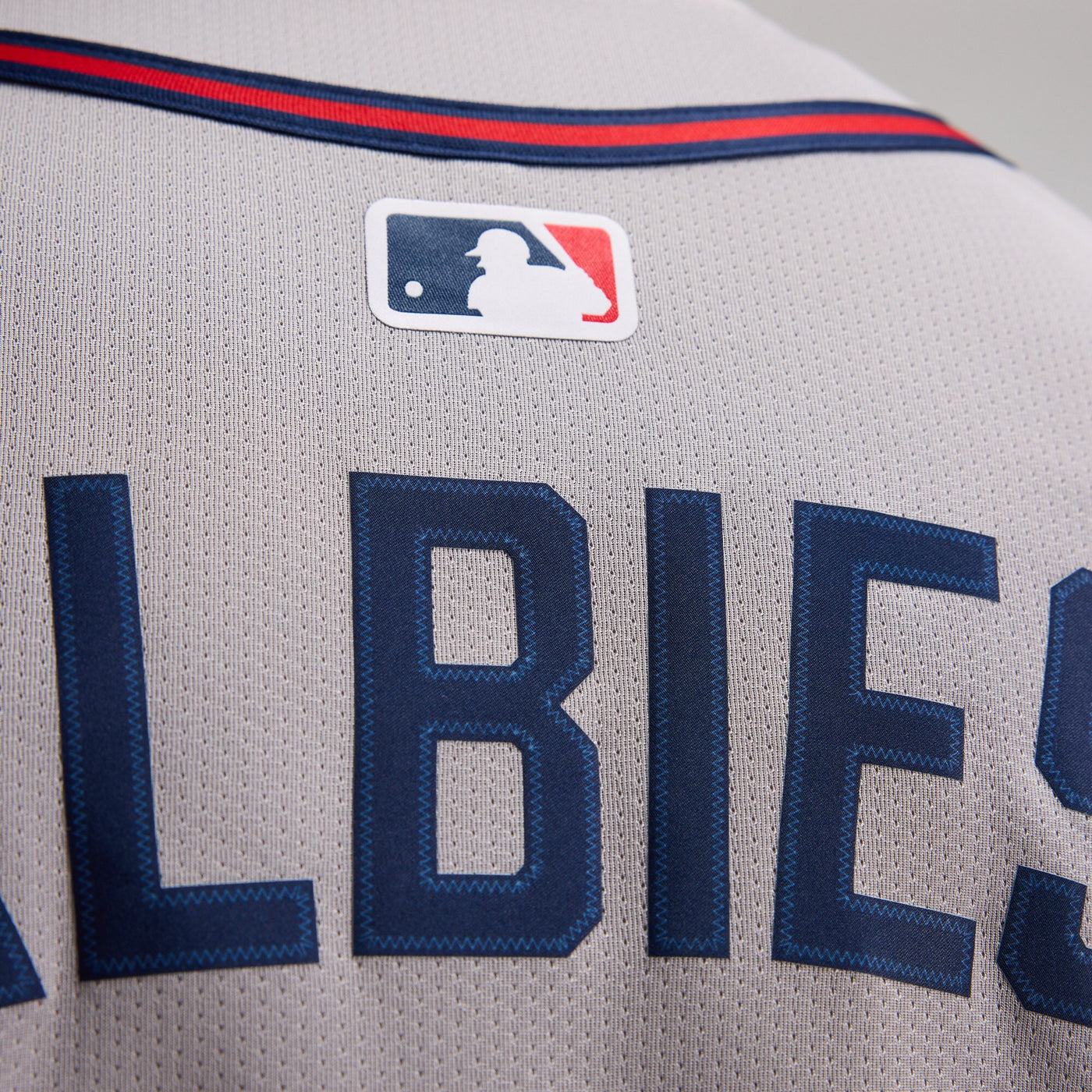 Atlanta Braves Ozzie Albies Nike Gray Road Limited Player Jersey