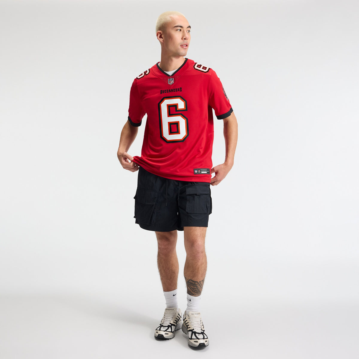 Tampa Bay Buccaneers Baker Mayfield Red Vapor Untouchable Limited Jersey