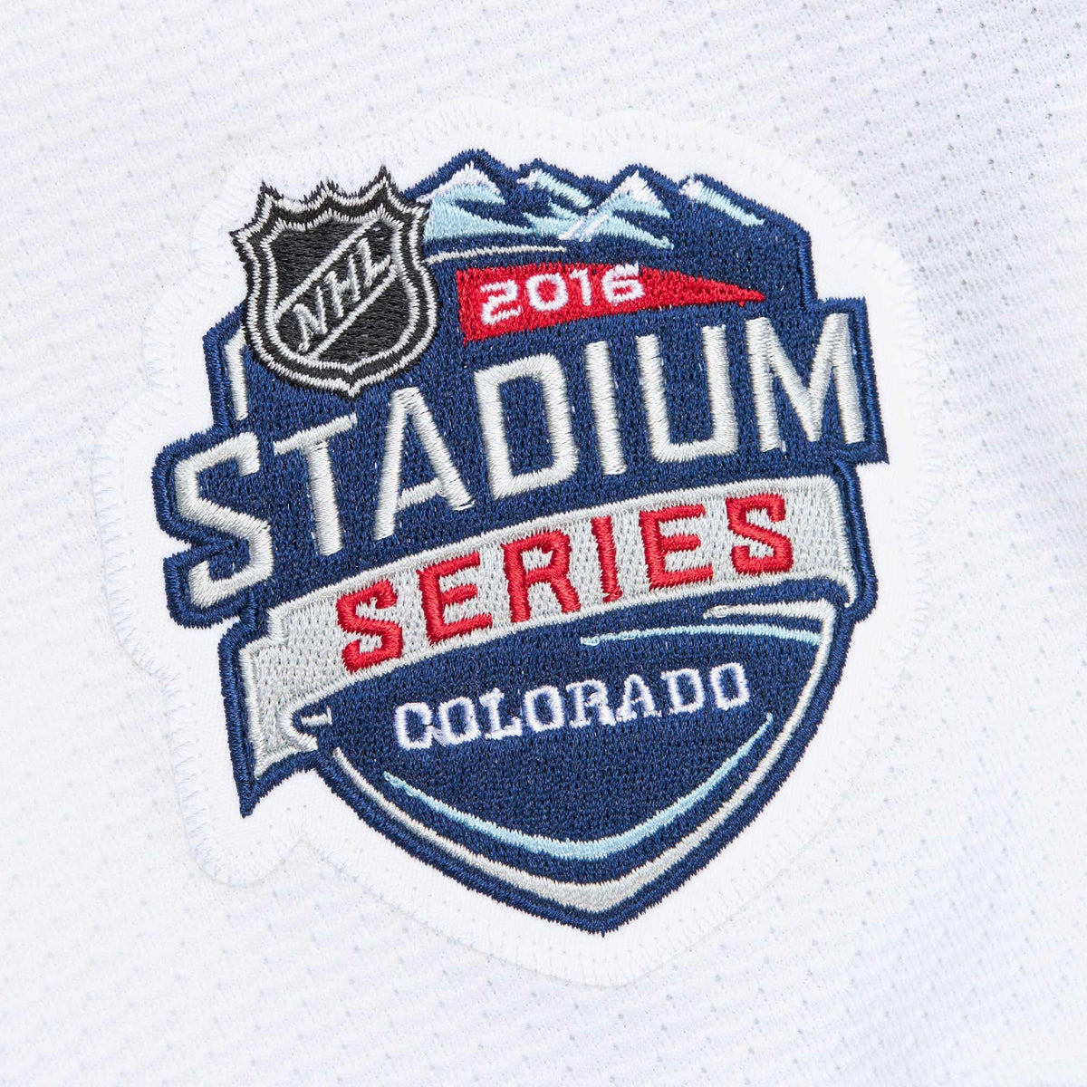Colorado Avalanche Nathan MacKinnon White 2016-17 Power Play Jersey